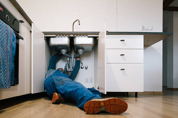 Professional Leak Detection technician working in Edmond, OK